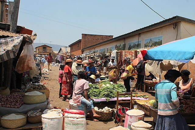 Antsirabe / Ambositra / Parque Nacional de Ranomafana