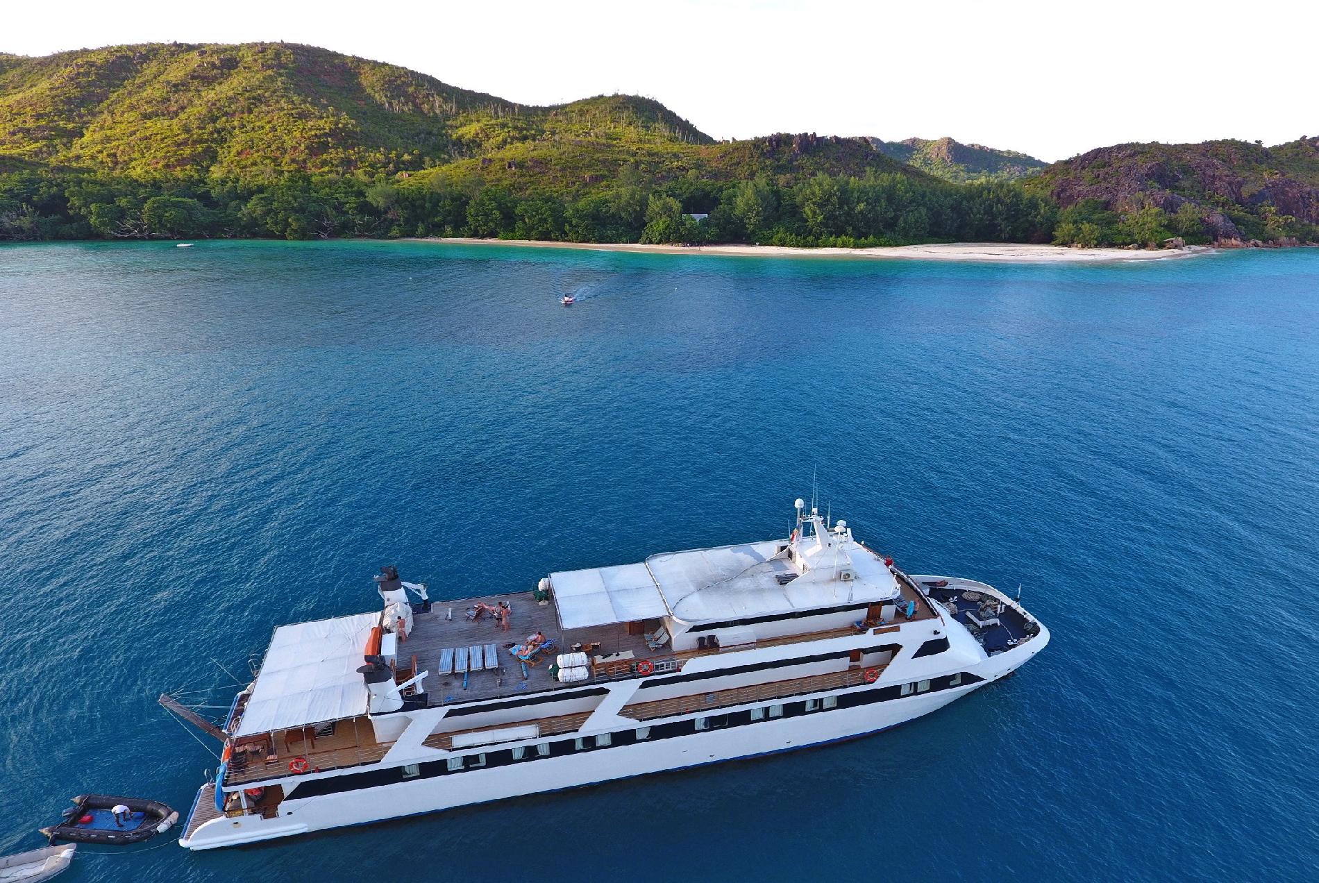 Crucero Seychelles Praslin - Mahé / 4 días - 3 noches