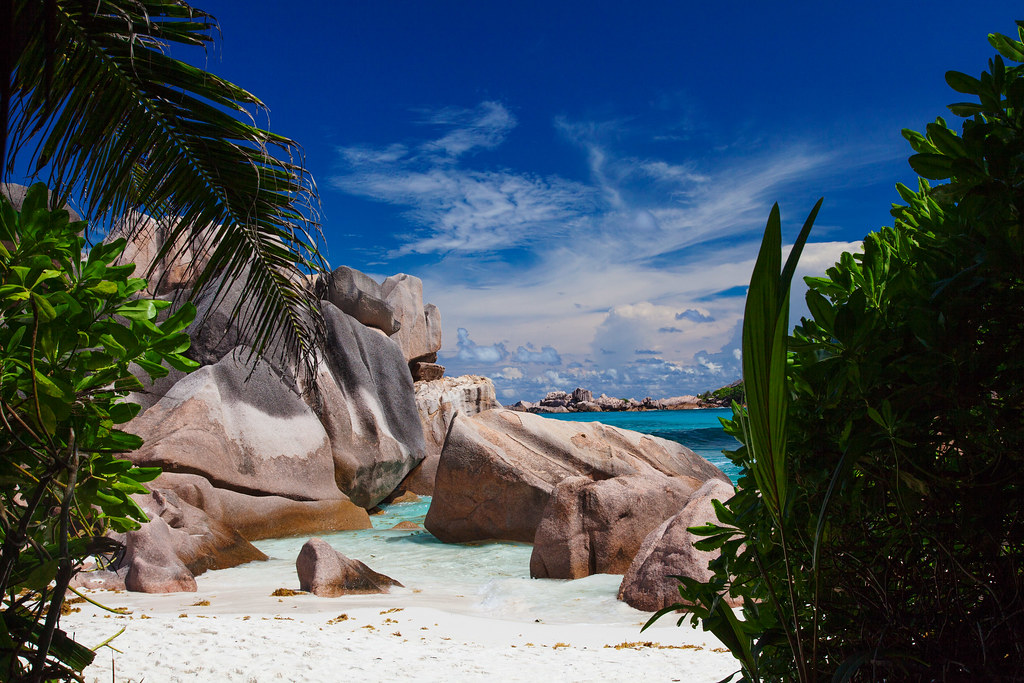 La Digue / Isla Moyenne
