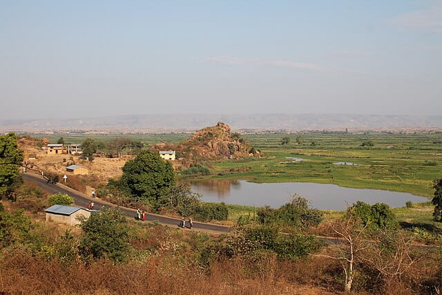 Morondava / Miandrivazo / Antsirabe (460 km ± 11h)
