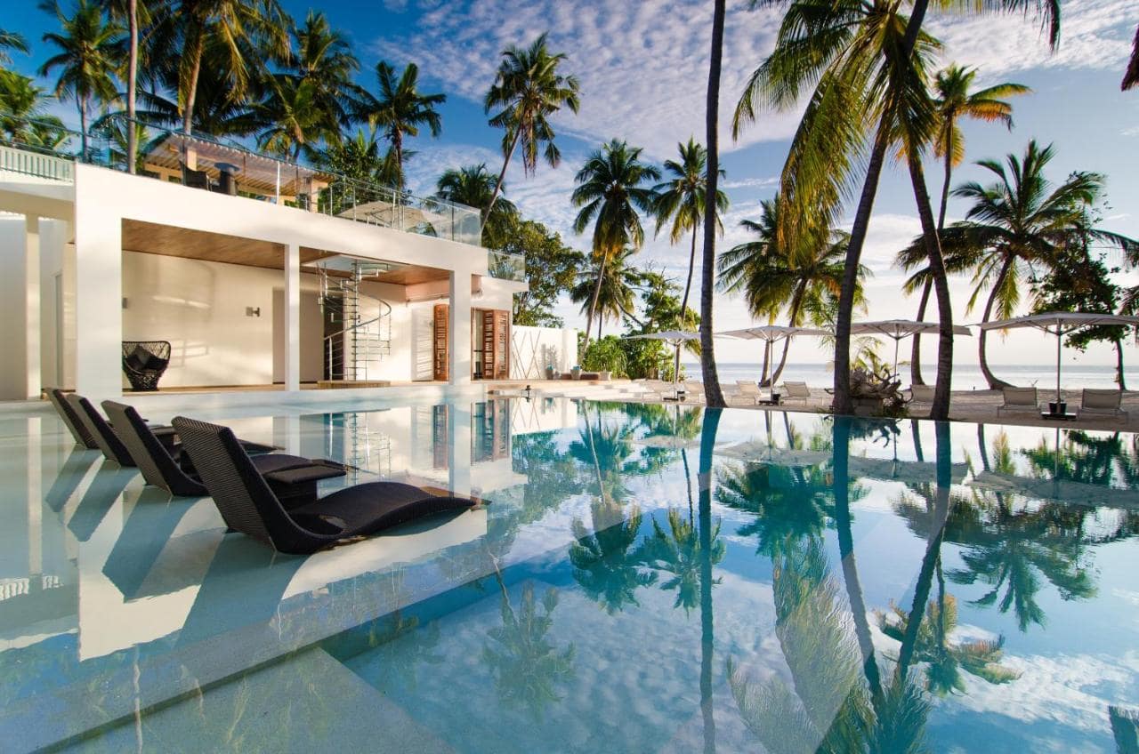 Hotel Amilla Maldives (5*) Alojamiento y Desayuno