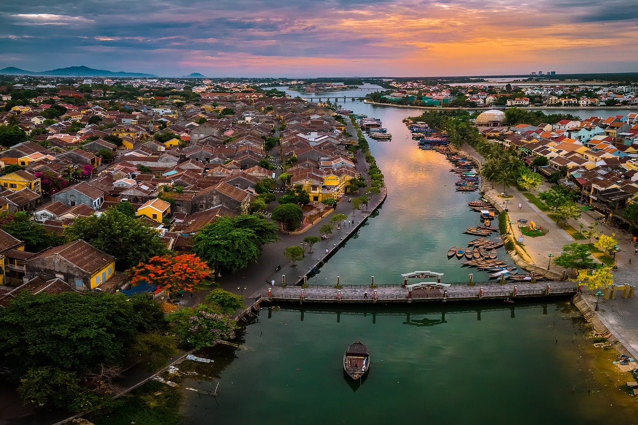Bahía de Halong / Hanoi / Da Nang / Hoi An
