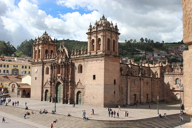 Combinando Perú y Bolivia