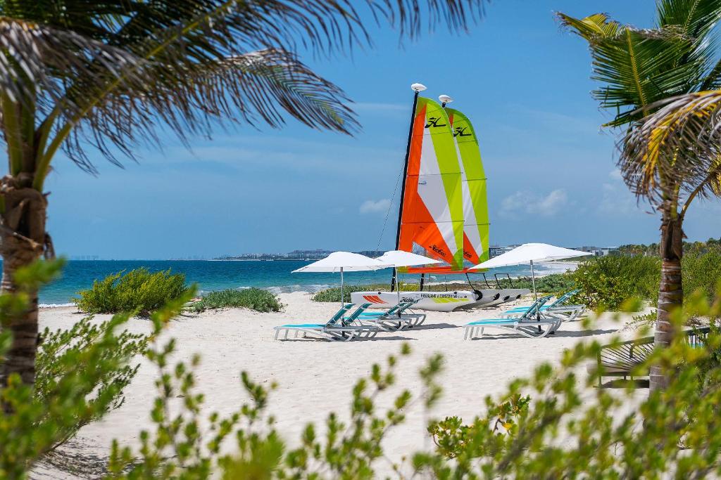 Costa Mujeres