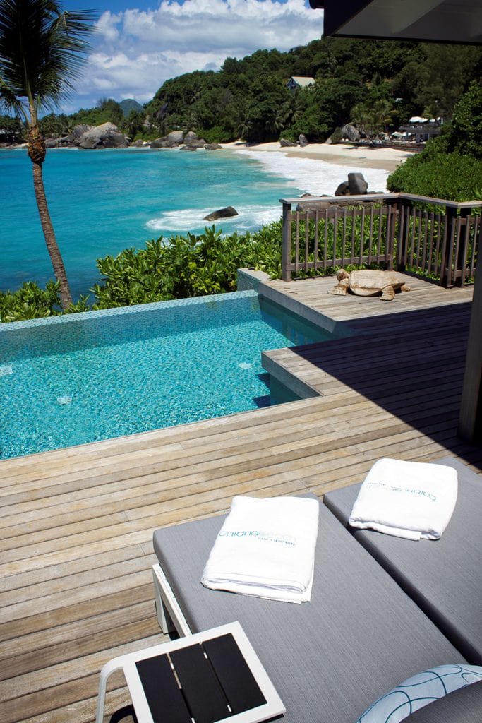 Oceanview Pool Chalet Hotel Carana