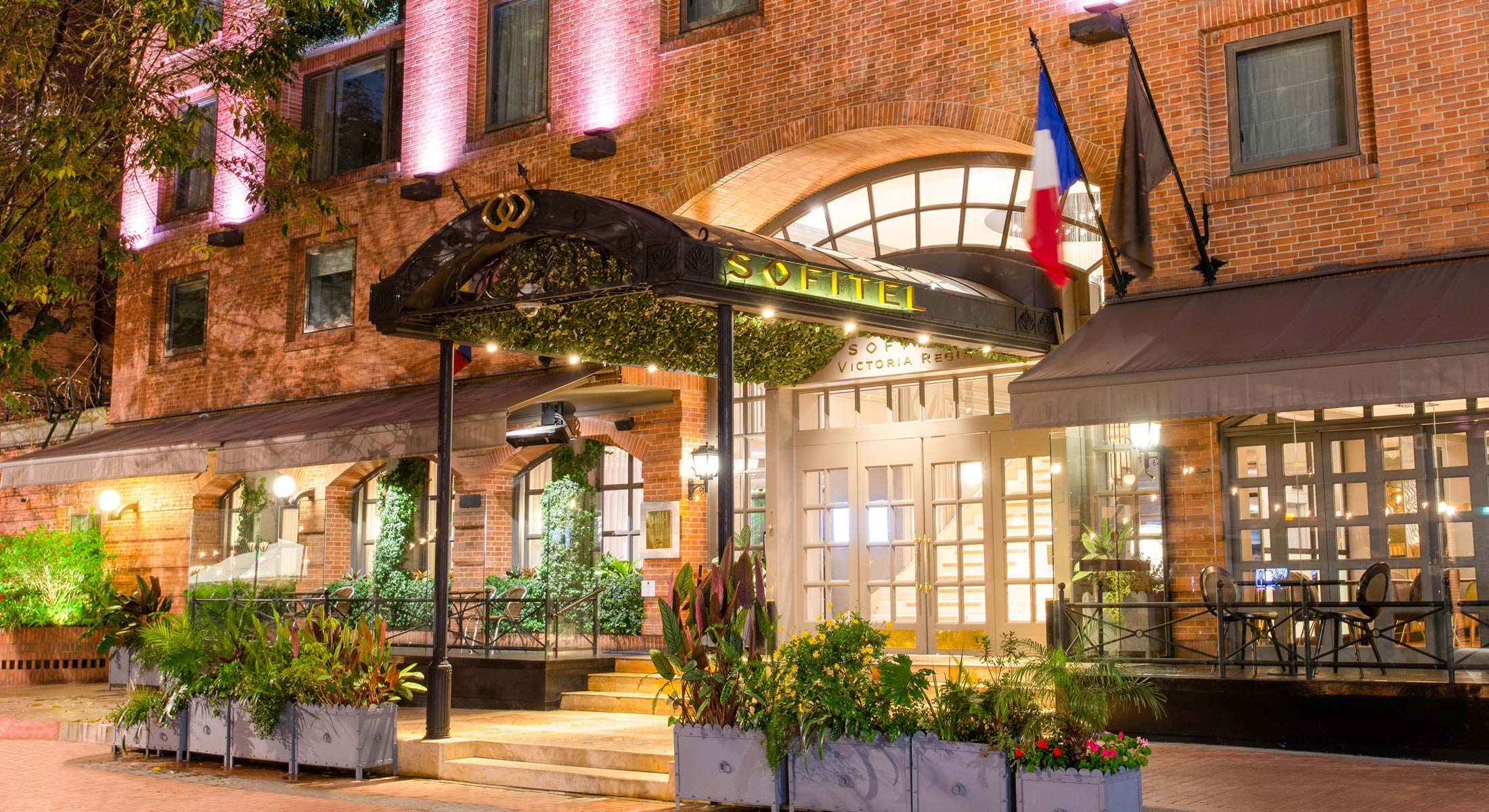 Hotel Sofitel Victoria Regia