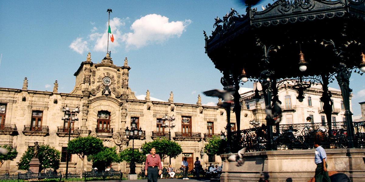 • Carrusel Colonial