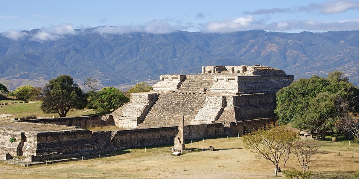 • Ruta de Quetzalcóatl