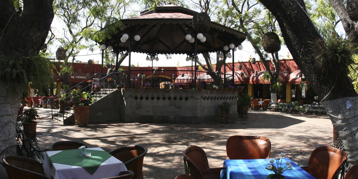 (Lu) ZACATECAS / TLAQUEPAQUE / GUADALAJARA