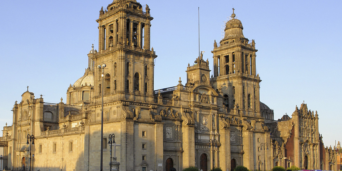 • Escapada a Puebla y Oaxaca