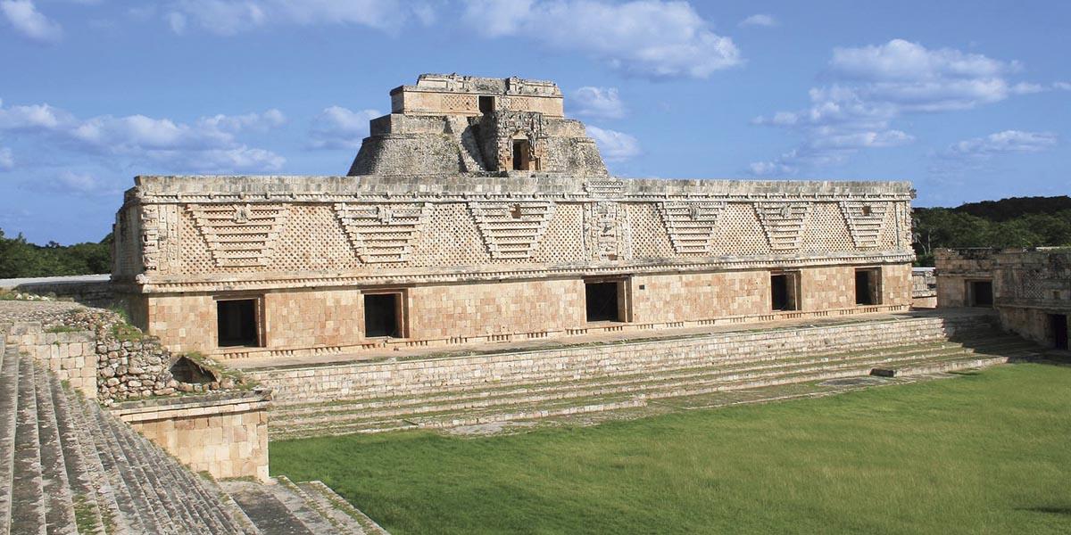 Yucatán Arqueológico y Ecológico