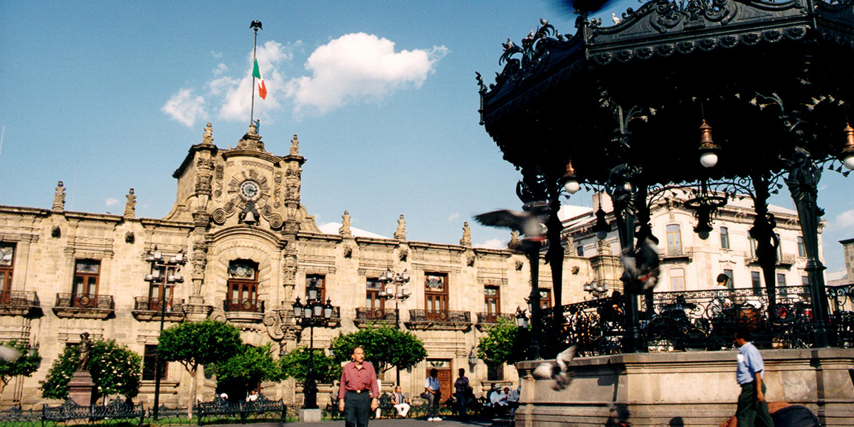 (Lu) ZACATECAS / TLAQUEPAQUE / GUADALAJARA