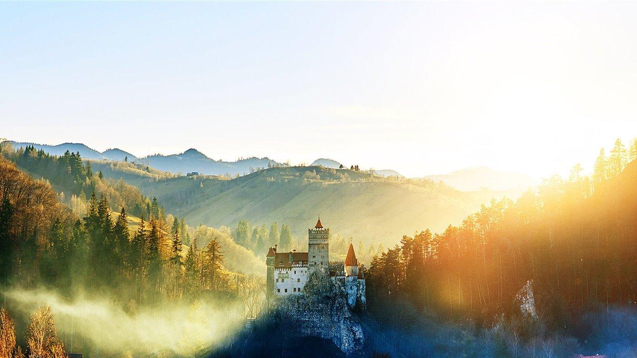 Piatra Neamt – Las Gargantas De Bicaz – Brasov – Bran – Brasov