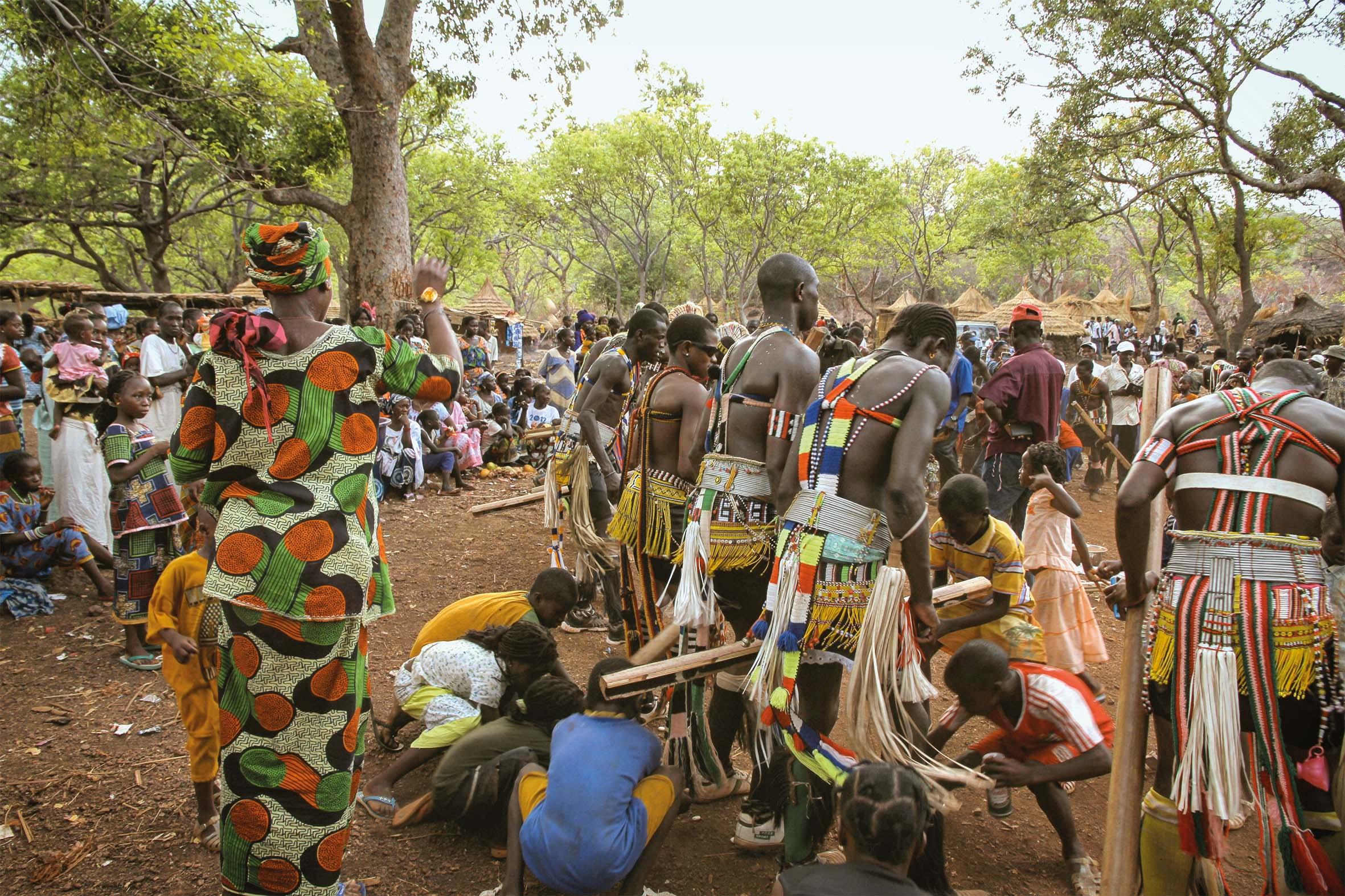 De Kedougou a Tambacounda por las aldeas Bassari
