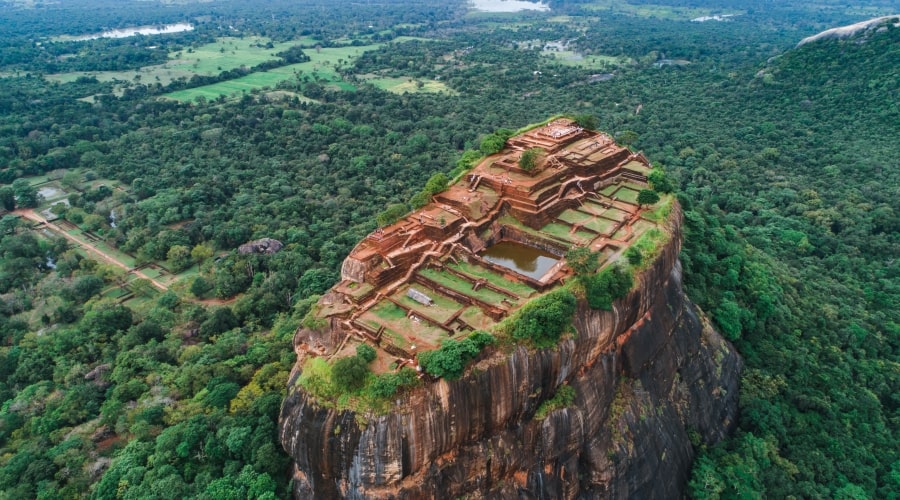 Colombo / Kurunegala / Dambulla / Sigiriya