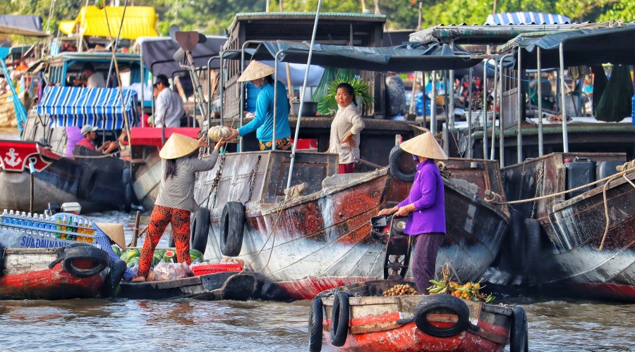 Ho Chi Minh / Portugal