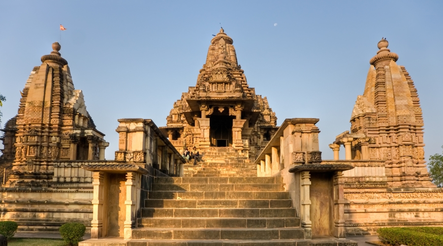 Khajuraho / Varanasi