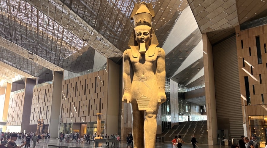 Maravilhas do Cairo . Com visita ao Novo Museu Egípcio