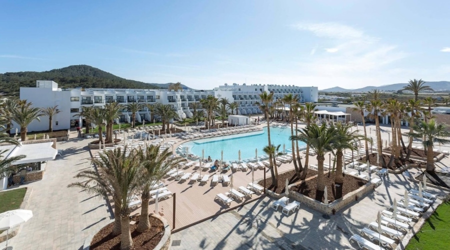 Grand Palladium White Island Resort & Spa