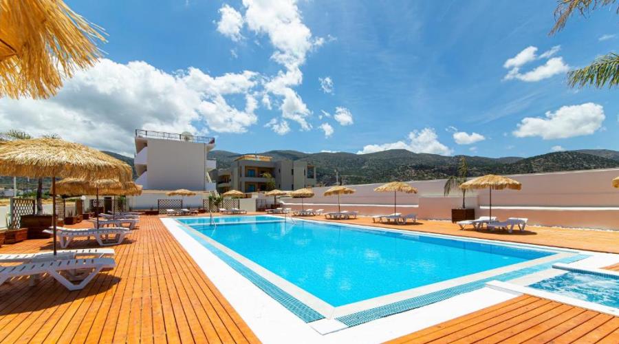 Triton Hotel
