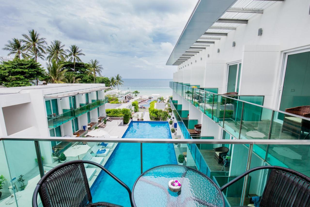 KC Beach Club & Pool Villas
