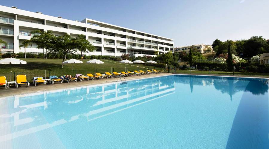 Luna Alvor Village