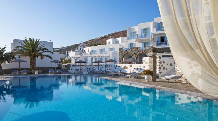 Manoula's Beach Resort