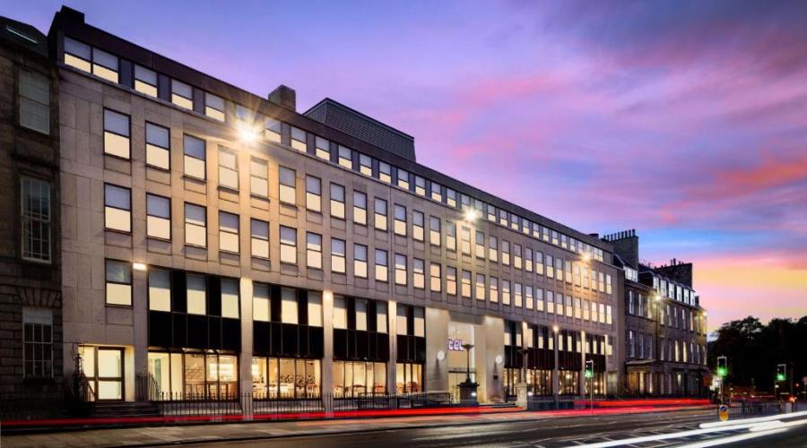 YOTEL Edinburgh
