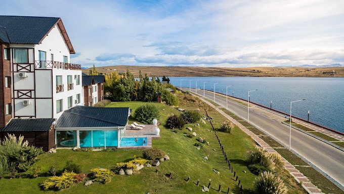 Xelena Hotel & Suites
