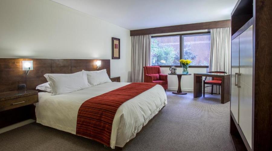 MR Hotel Providencia (ex Hotel Neruda)