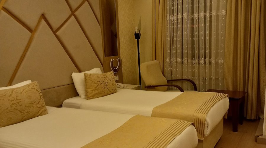 Altinoz Hotel