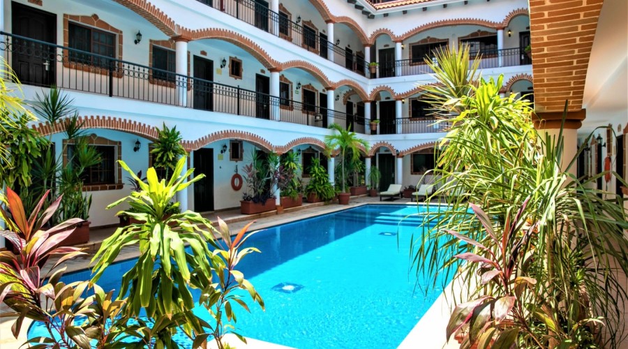 Hotel Colonial Playa del Carmen