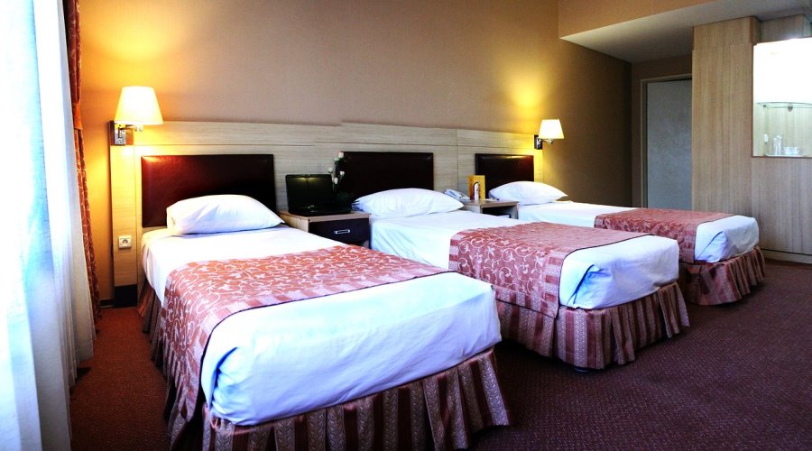 Hotel Kowsar