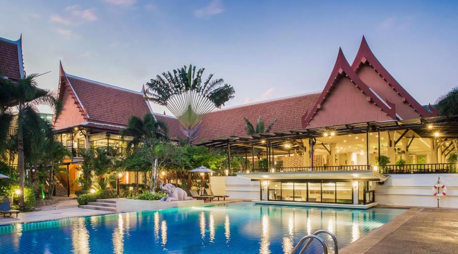 Deevana Patong Resort