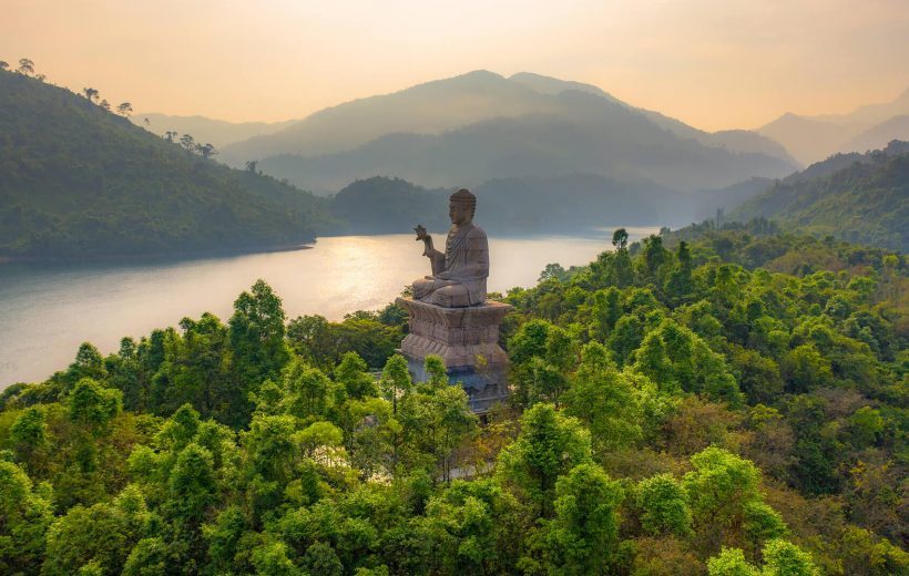 19 de enero de 2027 · HOI AN > HUE - MP