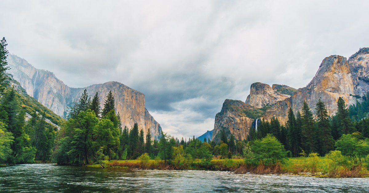 MAMMOTH LAKES - YOSEMITE