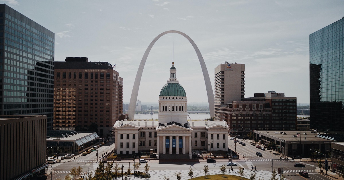 SPRINGFIELD (MO) - ST. LOUIS (MO)