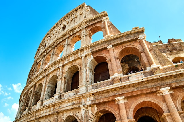 ROMA
