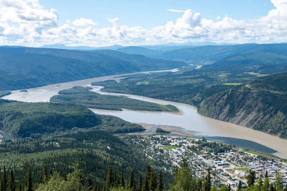 Viaje Alaska y Yukón Personalizado. De Anchorage al Circulo Polar Canadiense
