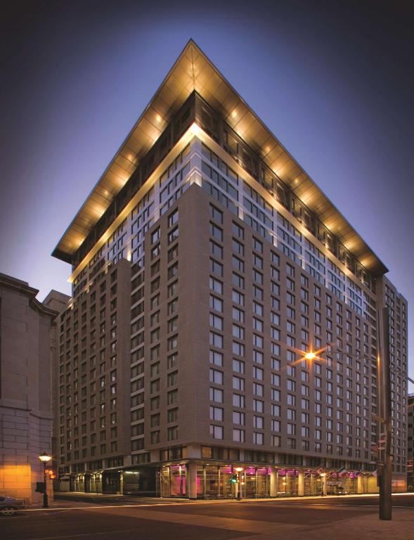 Embassy Suites Hotel Montreal