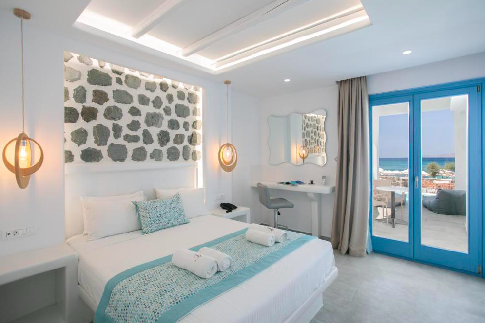 Liana Beach Hotel & Spa