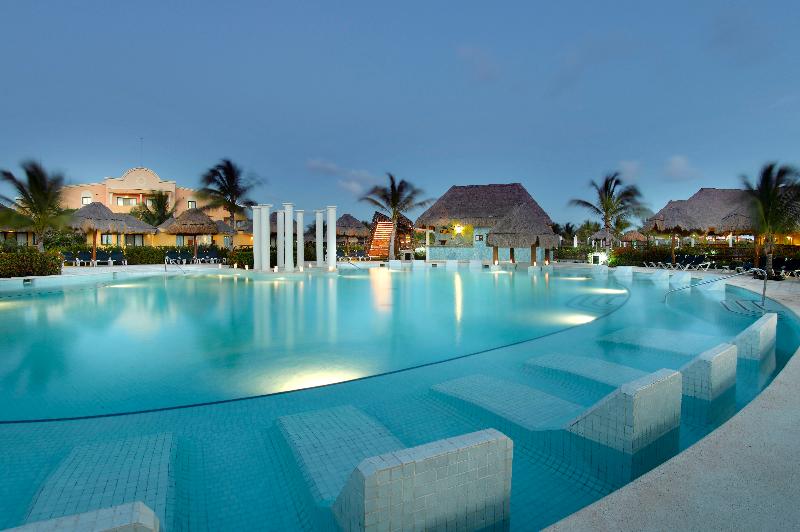 Grand Palladium Riviera Resort - Colonial/ Kantena