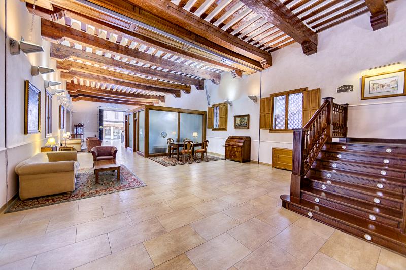 Convento las Claras Hotel