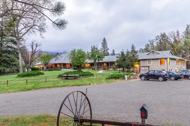 Sierra Sky Ranch, an Ascend Hotel Collection