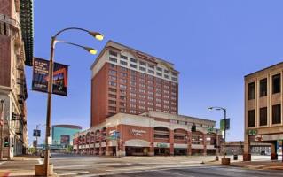 Hampton Inn St. Louis Downtown at the Arch