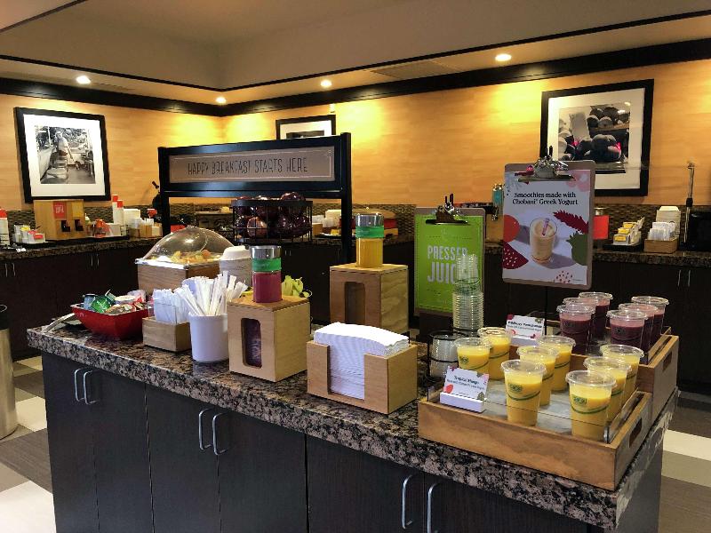 Hampton Inn and Suites Tulsa Central
