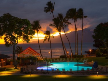 Napili Kai Beach Resort Hotel