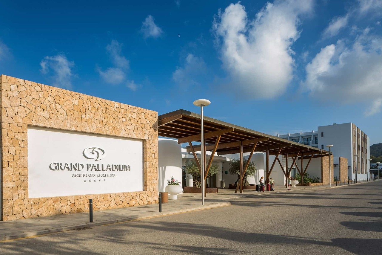 Grand Palladium White Island Resort & Spa