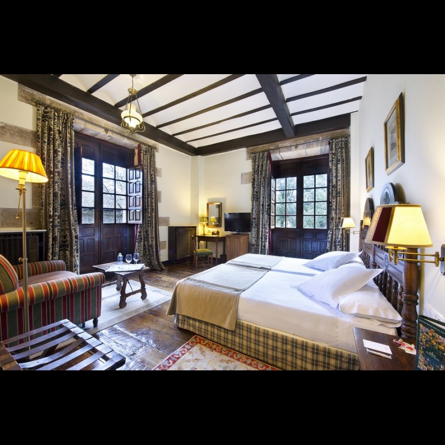 Parador Santillana Gil Blas