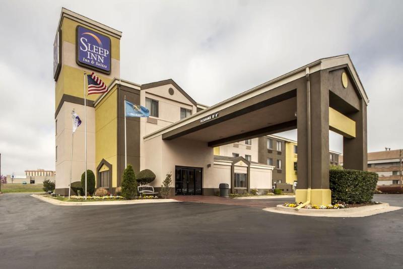 Sleep inn & Suites Central/I-44